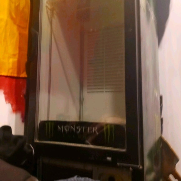 Monster frdge